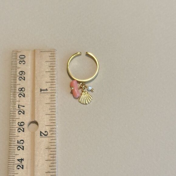 Shell Charm Ring #1569 - Picture 5 of 6